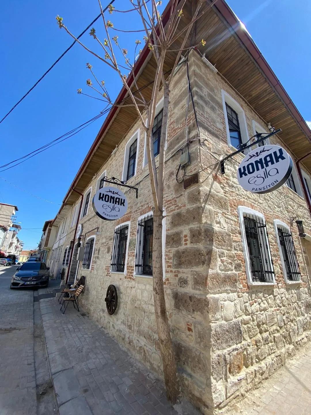 Konak Esila Uşak — 1