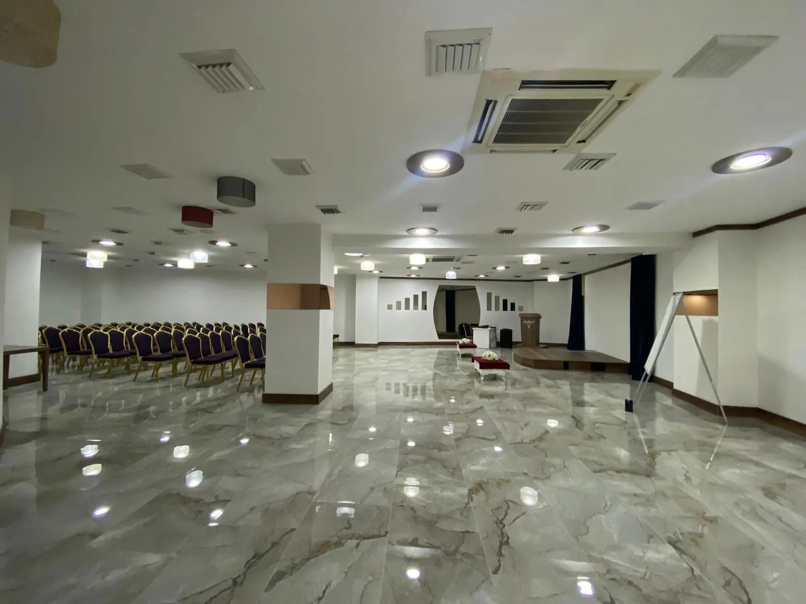 Yücel Hotel Uşak — 2
