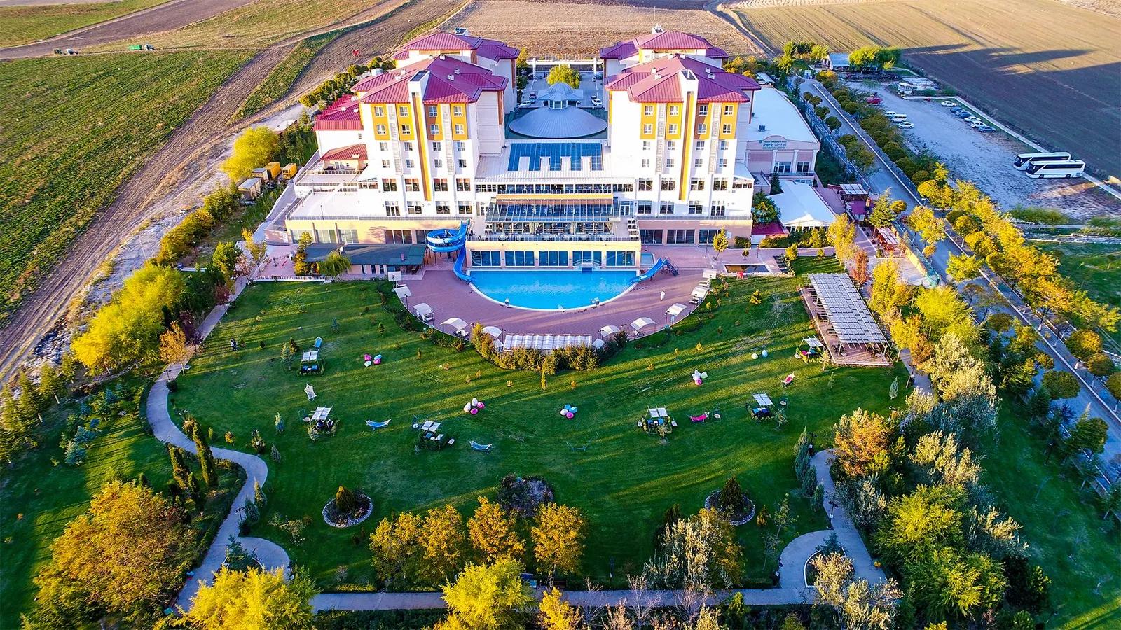 Sandıklı Thermal Park Resort Spa & Convention Center — 1