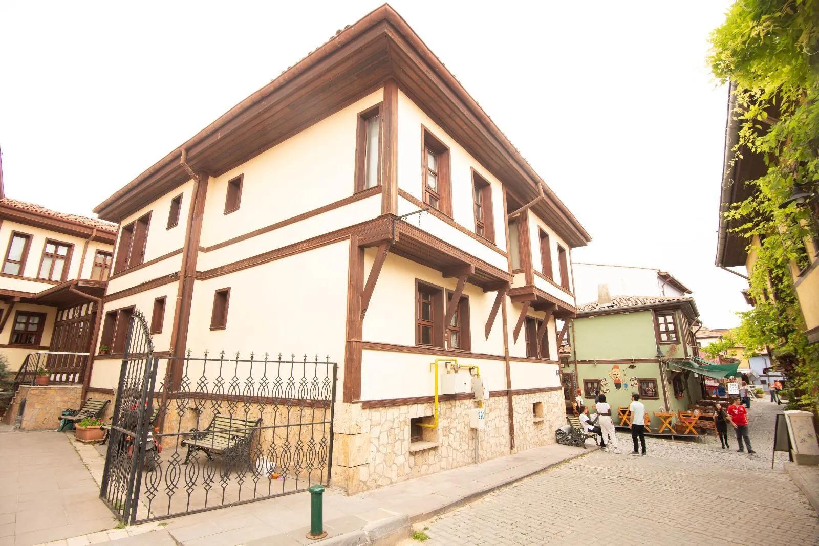 Arasta Konak Otel — 8