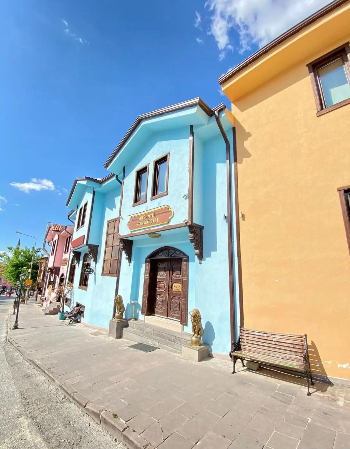 Arslanlı Konak Otel — 2
