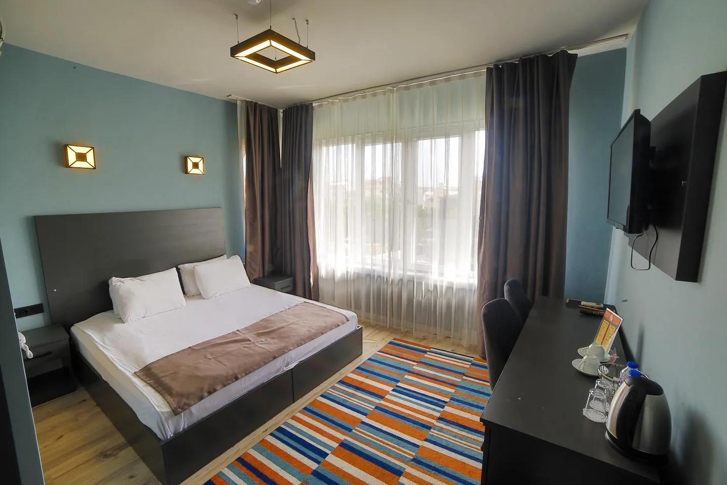 Atos Otel — 12