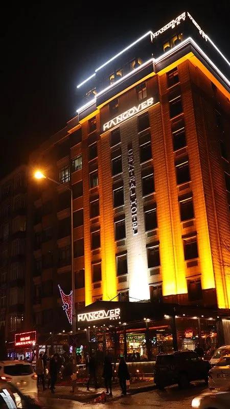 Hangover Central Otel — 4