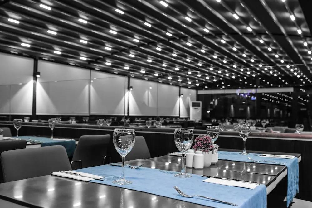 Hilton Garden Inn Eskisehir — 4