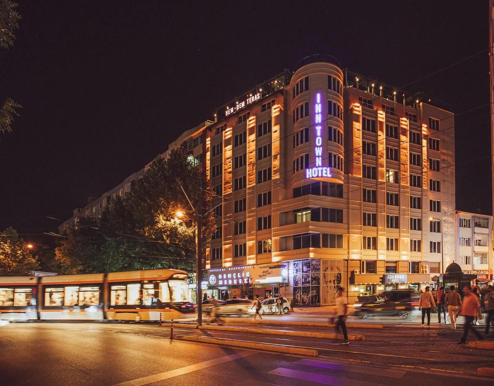 Inn Town Hotel — 8