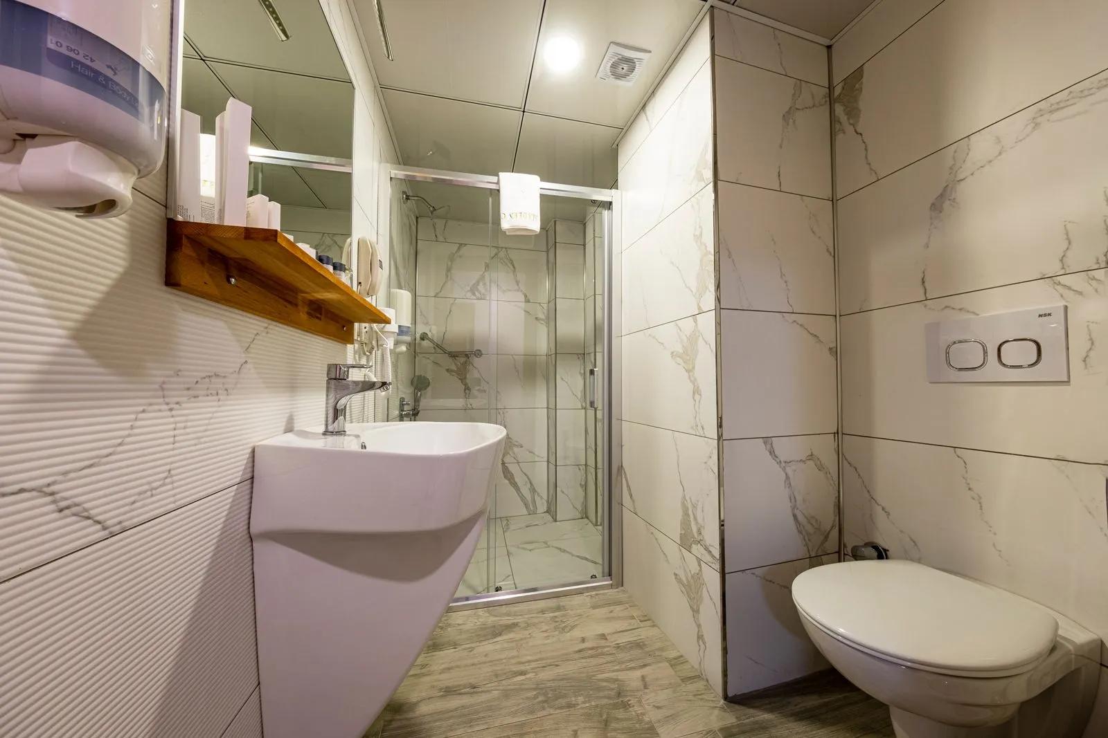 Madeen City Hotel — 12
