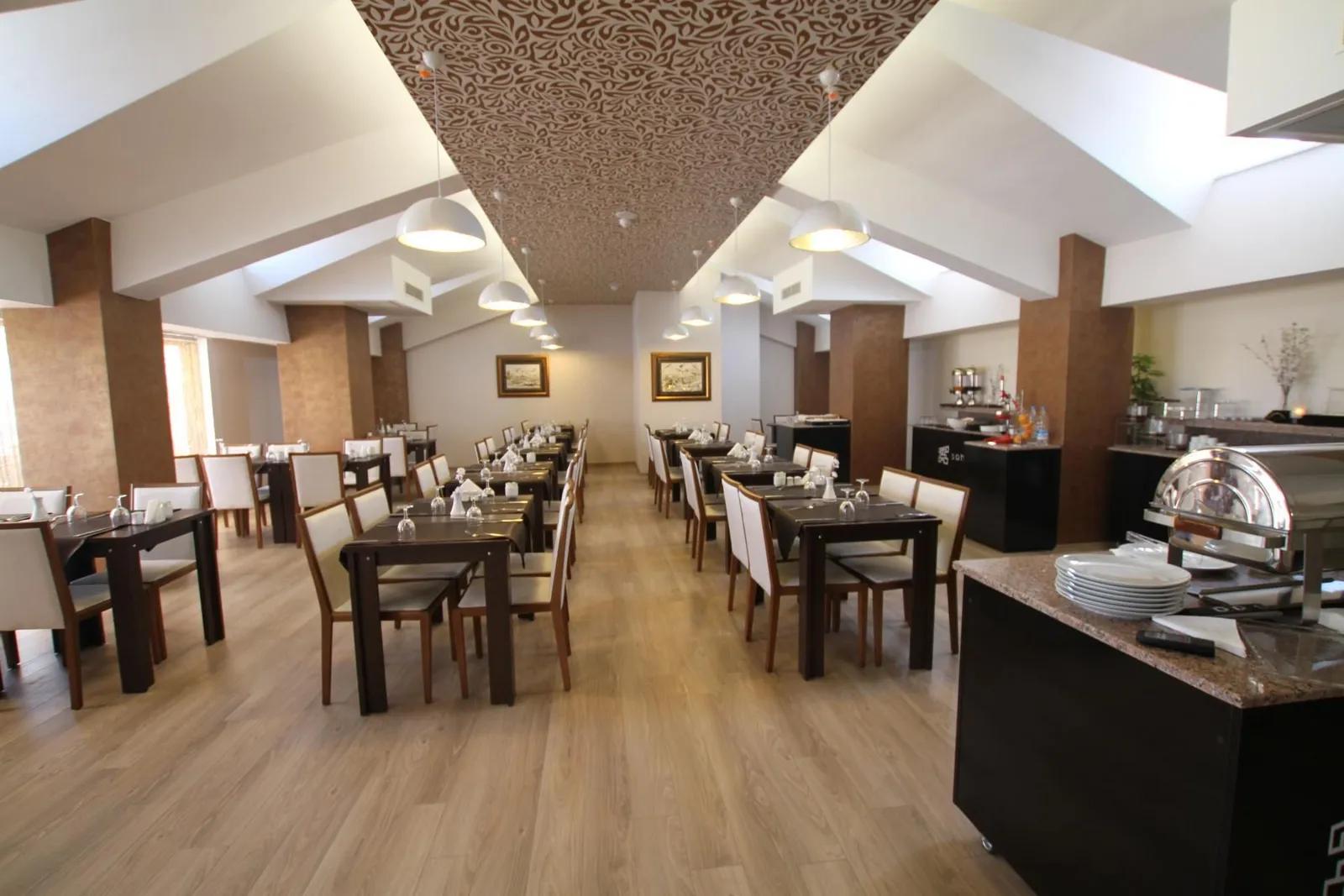 Marwa Hotel — 4