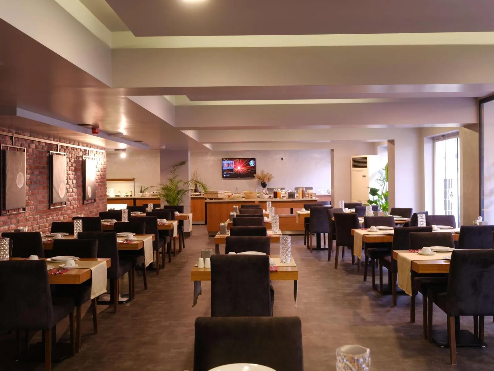 Sennacity Hotel — 12