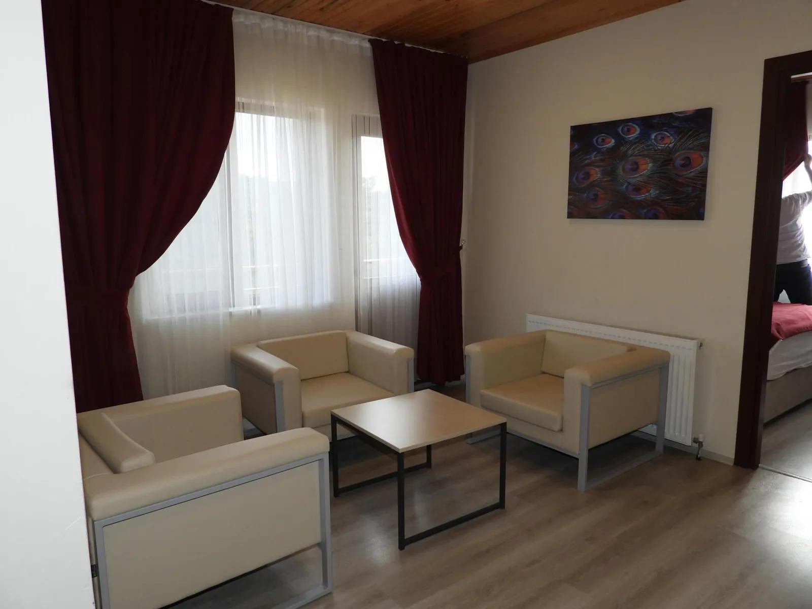 Yunus Emre Tabiat Park Otel — 8