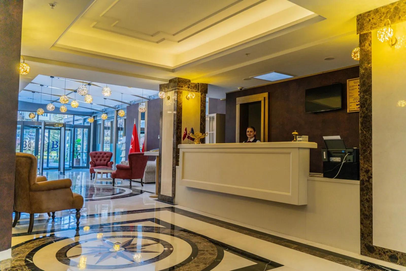 Akman Premium Hotel — 3