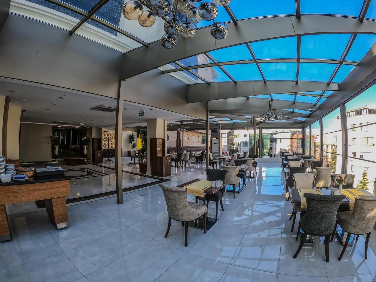 Akman Premium Hotel — 9