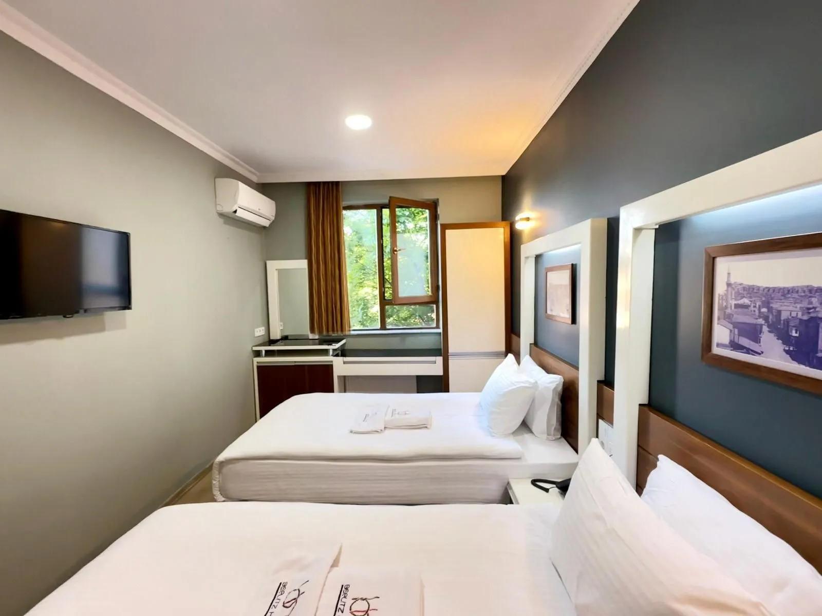 Berlitz Hotel — 10