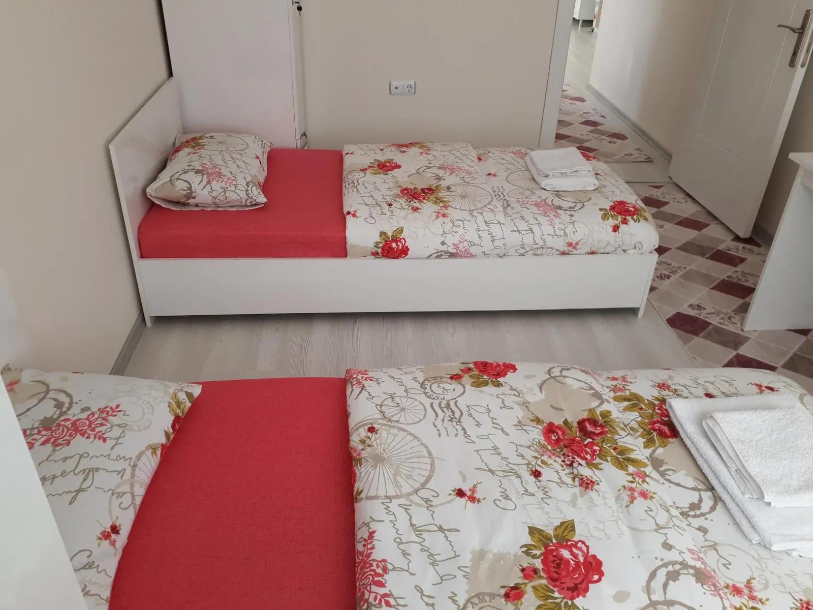 Dr. Aslan Aile Apartı — 8