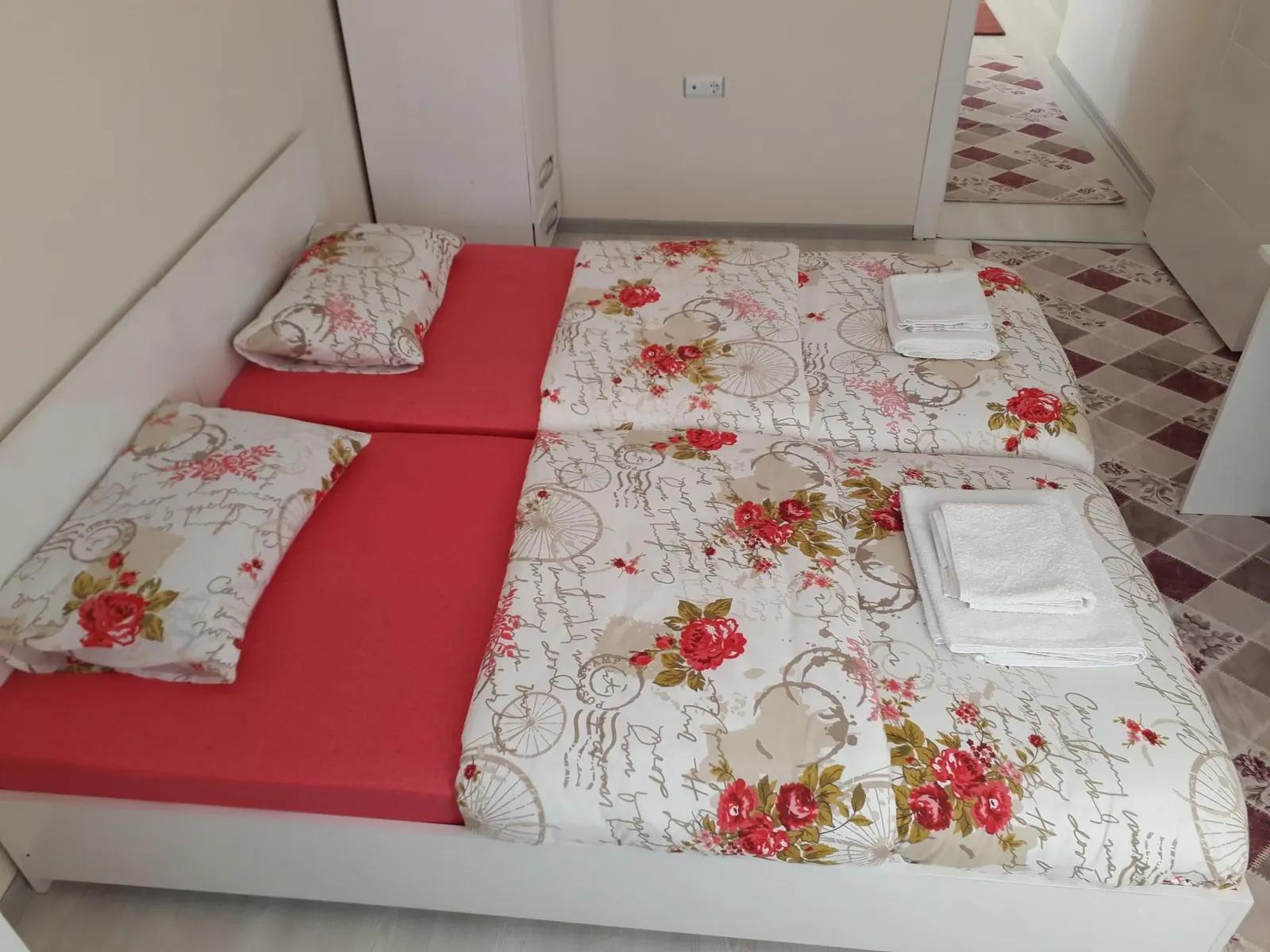 Dr. Aslan Aile Apartı — 12