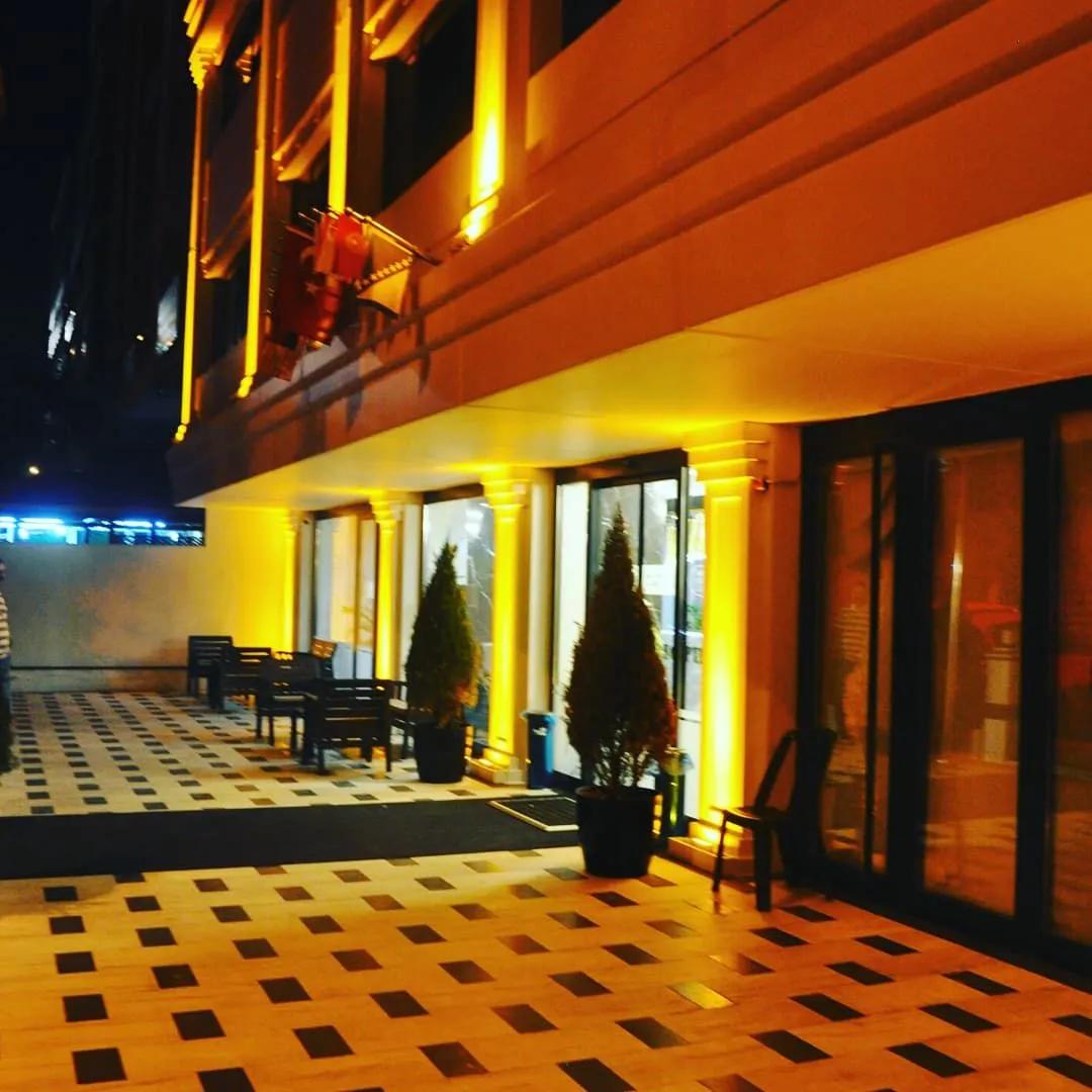 Golaz Suite Hotel — 1