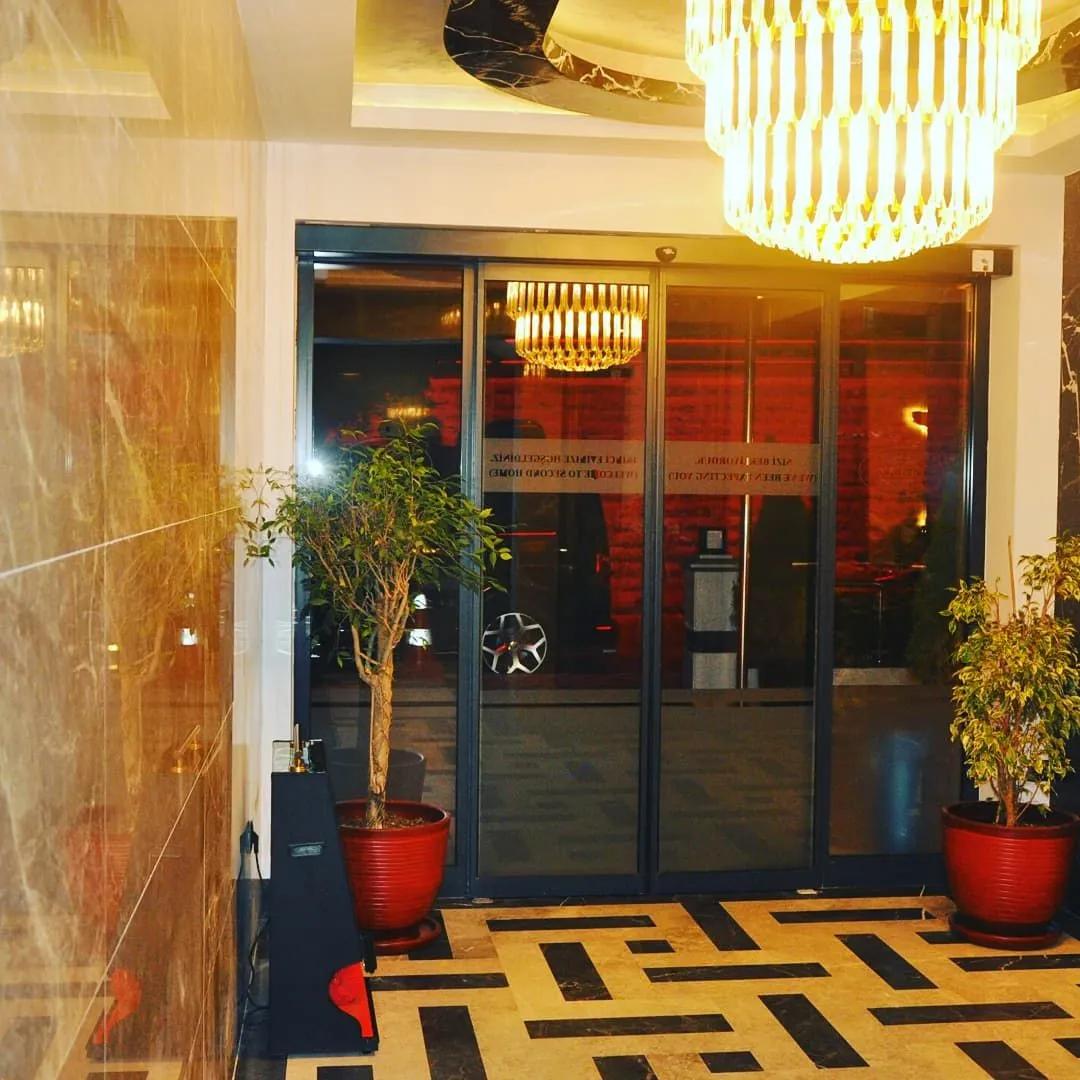 Golaz Suite Hotel — 11