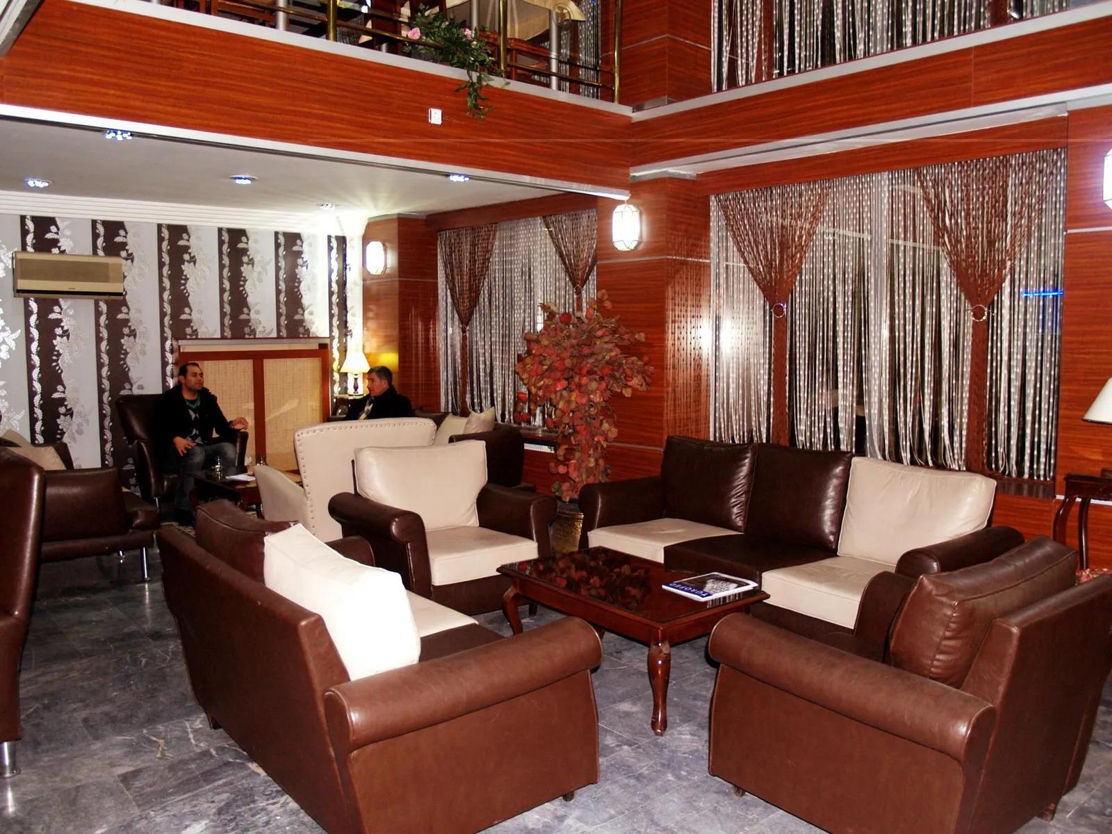 Grand Duman Hotel — 3