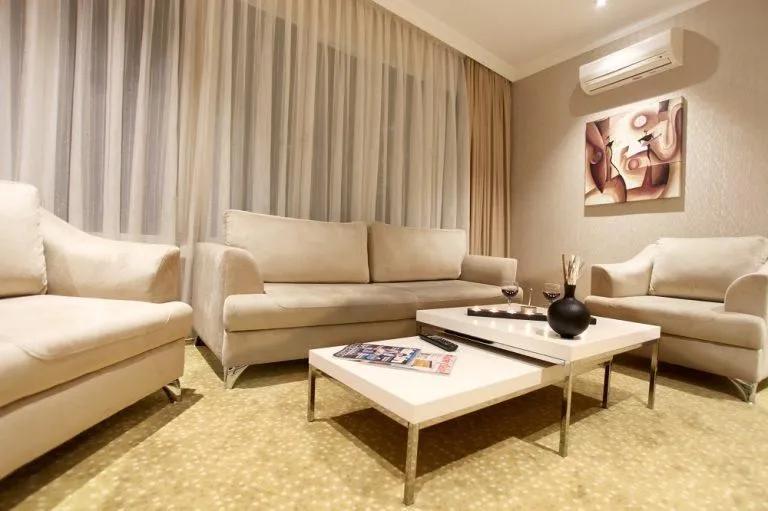 Grand Pietra Hotel — 11