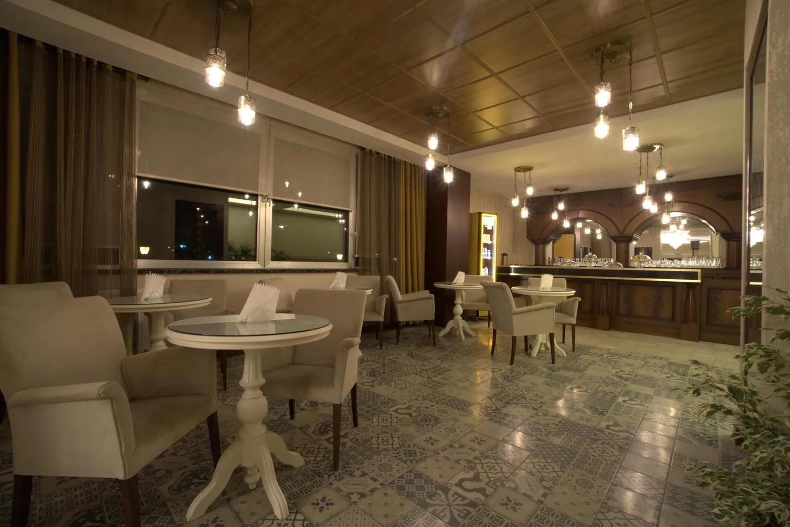 Kronos Hotel Ankara — 6