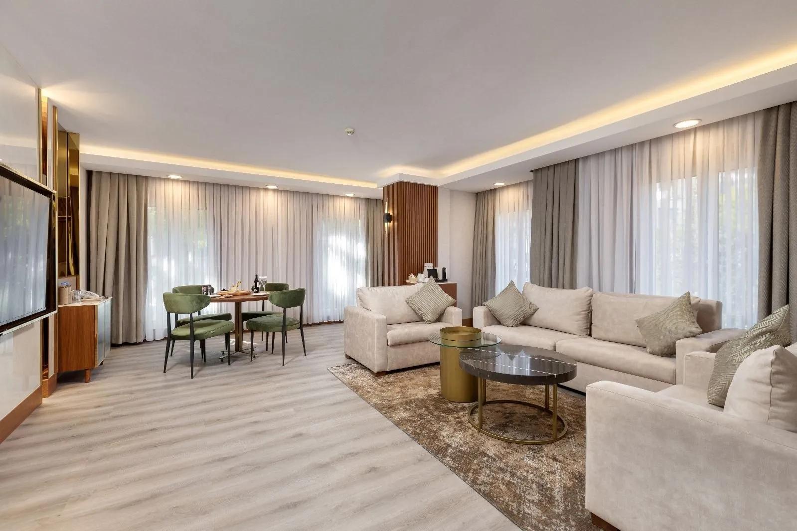 Limak Ambassadore Hotel — 10