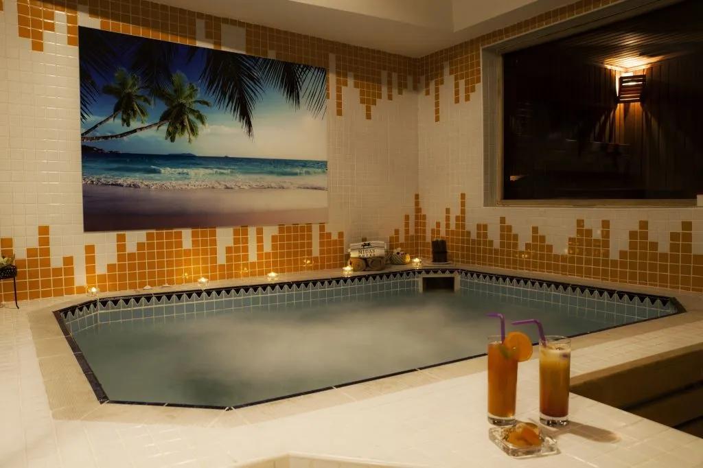 Midas Hotel — 12