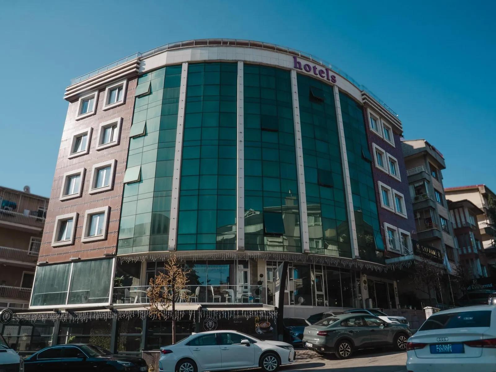 Saffari Hotel — 5