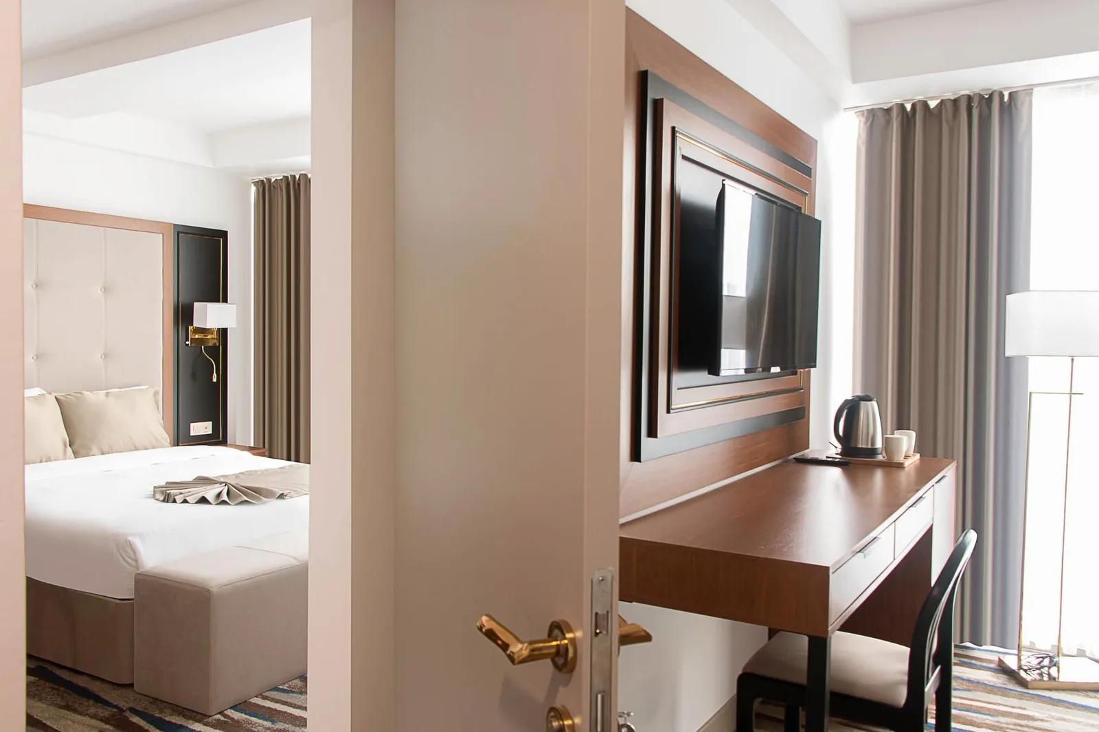 Shelter Inn Hotel & Spa — 9