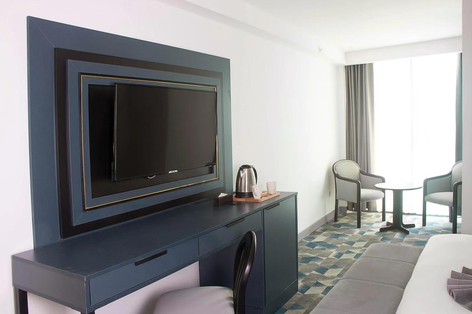 Shelter Inn Hotel & Spa — 12