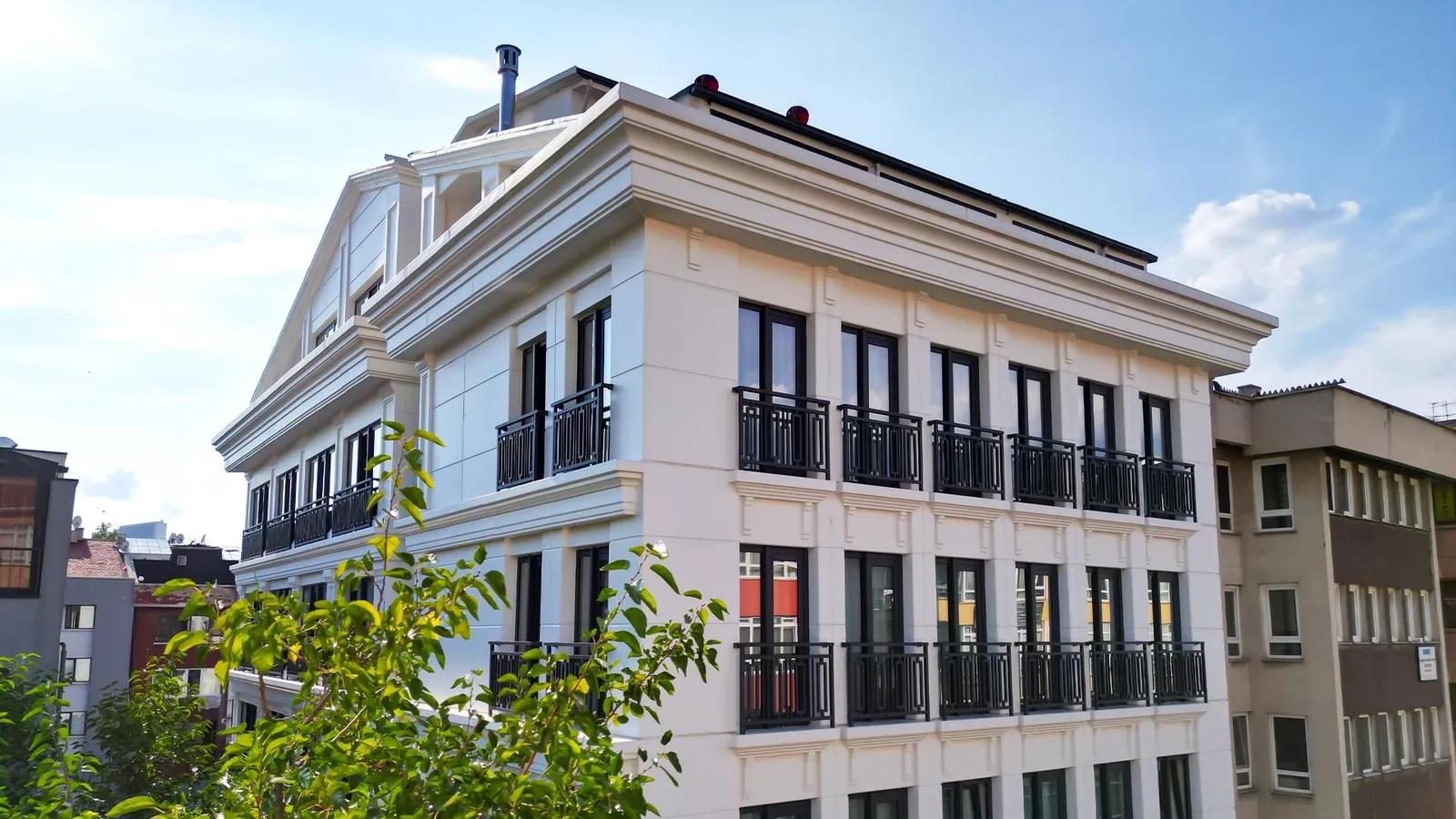 Sky Hill Hotel — 3