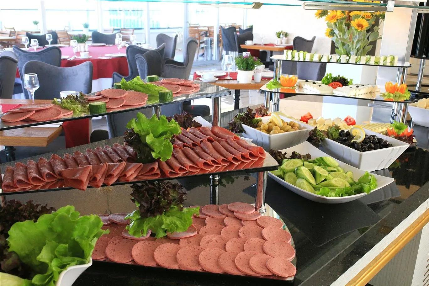 SVEO Business Hotel — 10