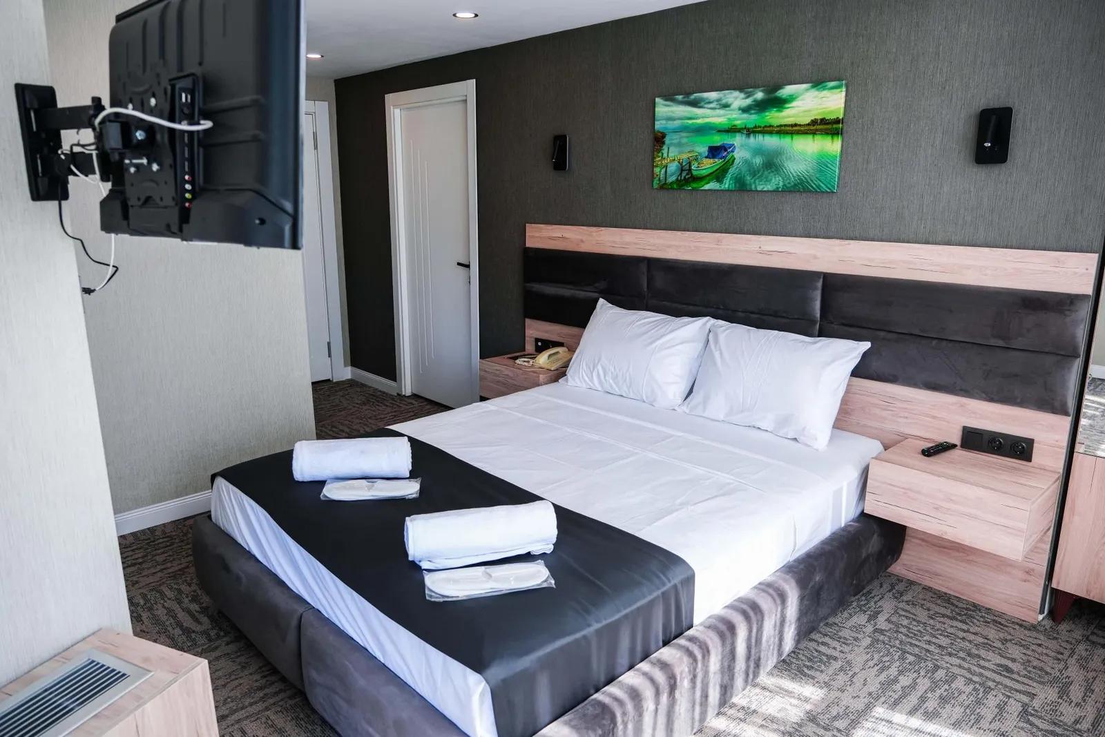 Swiss Inn Express — 2