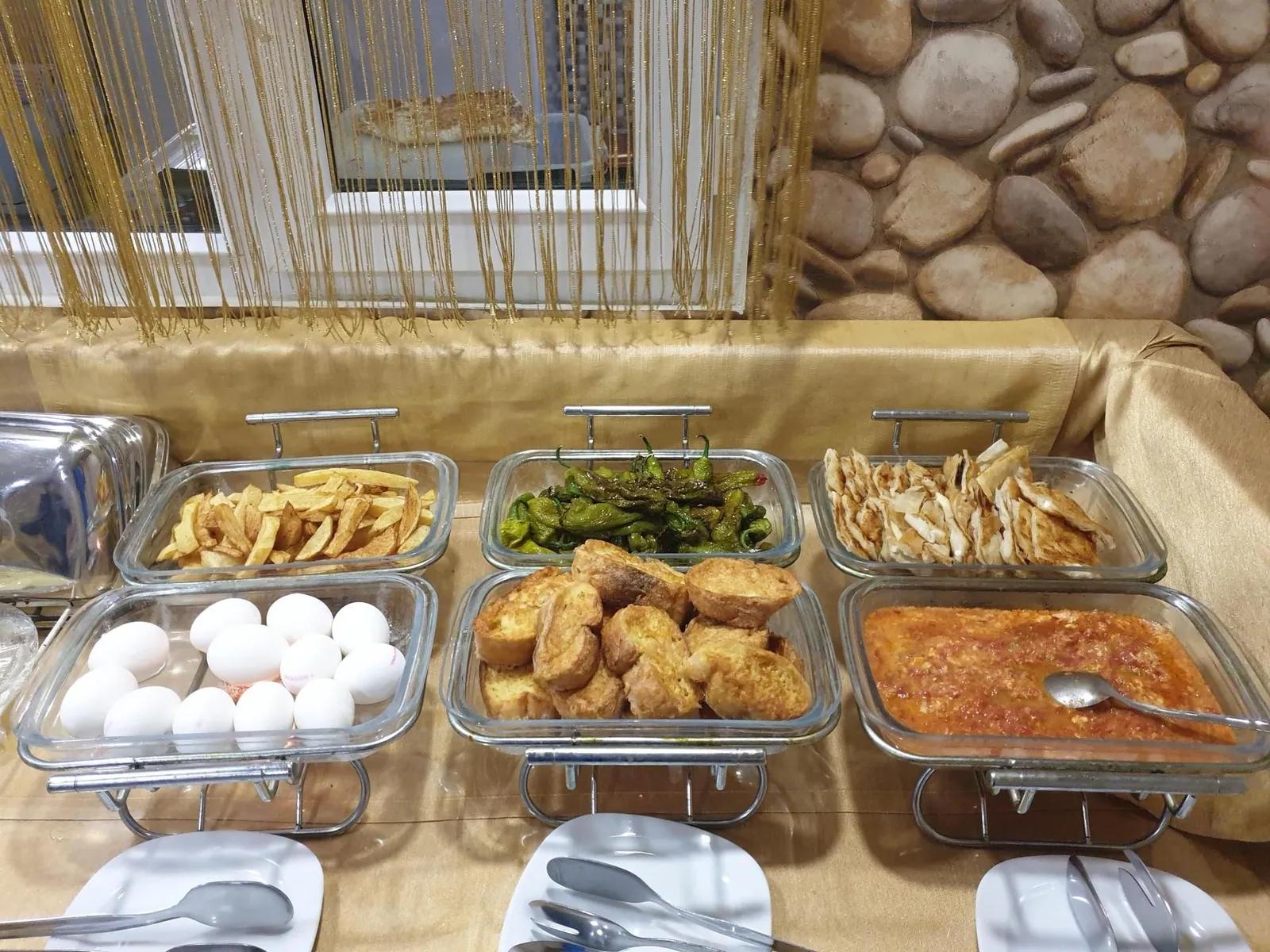 Zarina Hotel Pansiyon — 8