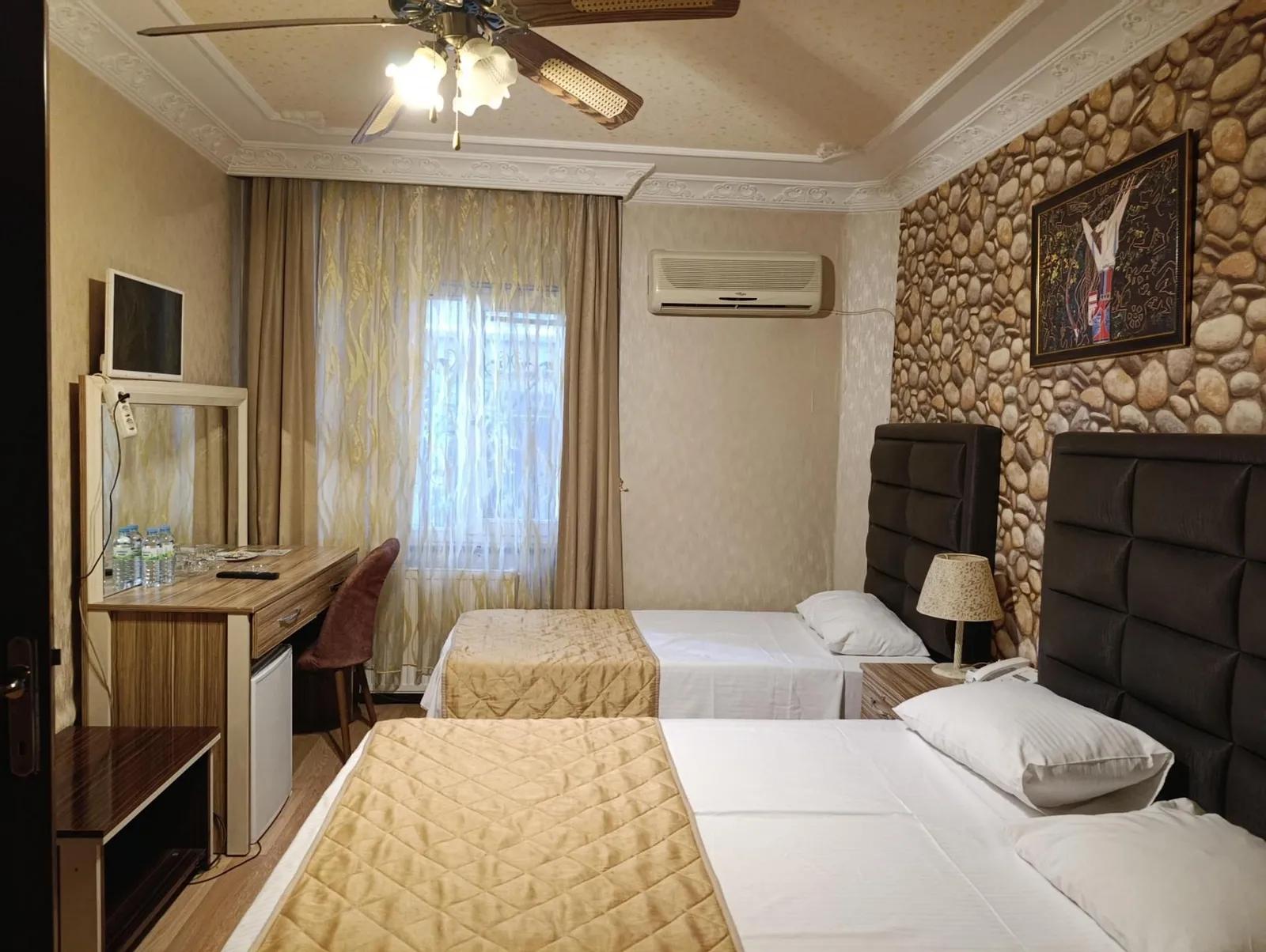 Zarina Hotel Pansiyon — 11