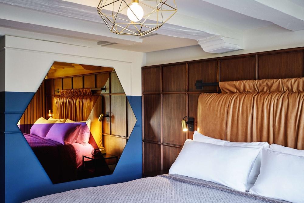 The Hoxton, Amsterdam — 1