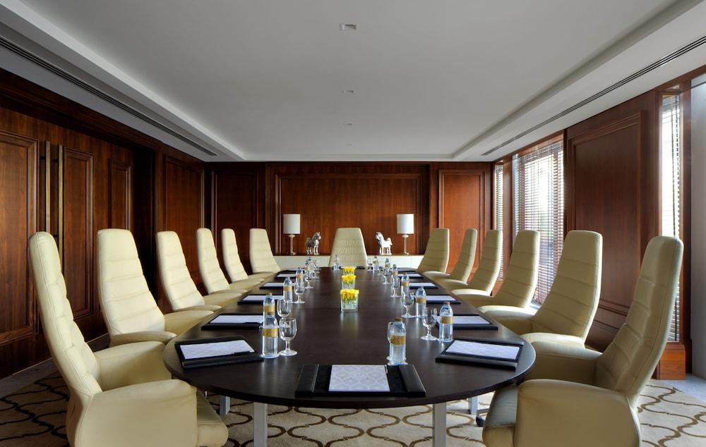 Taj Dubai — 10