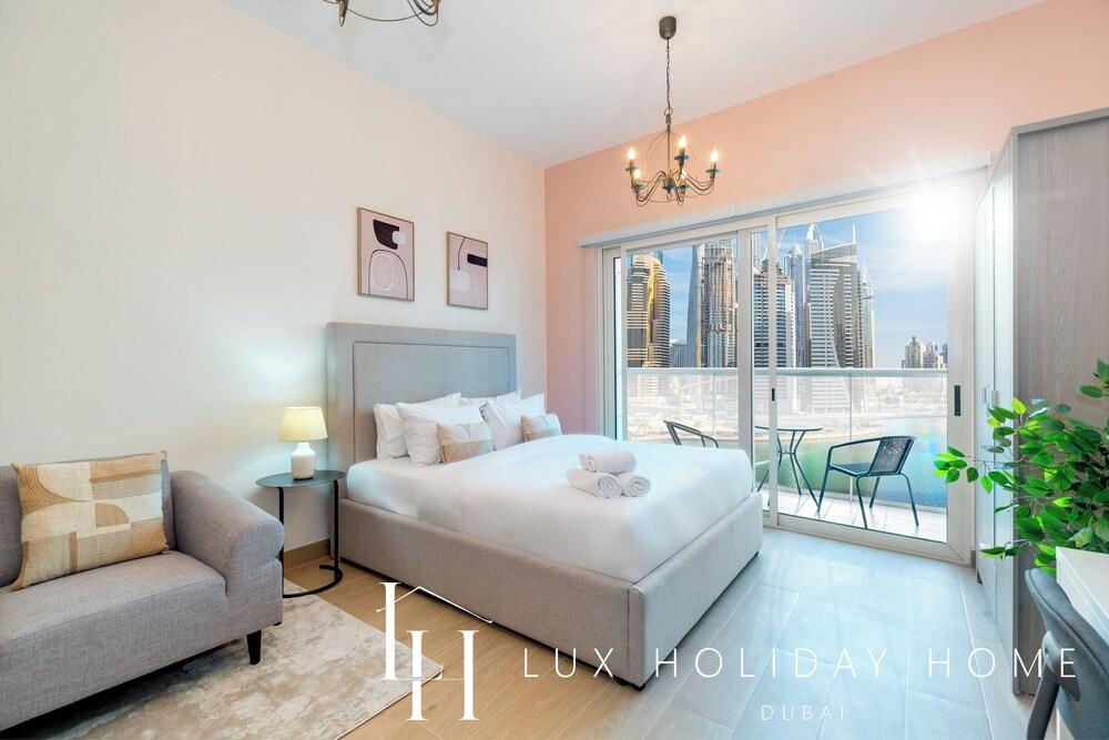 LUX The Marina View Suite 1 — 6