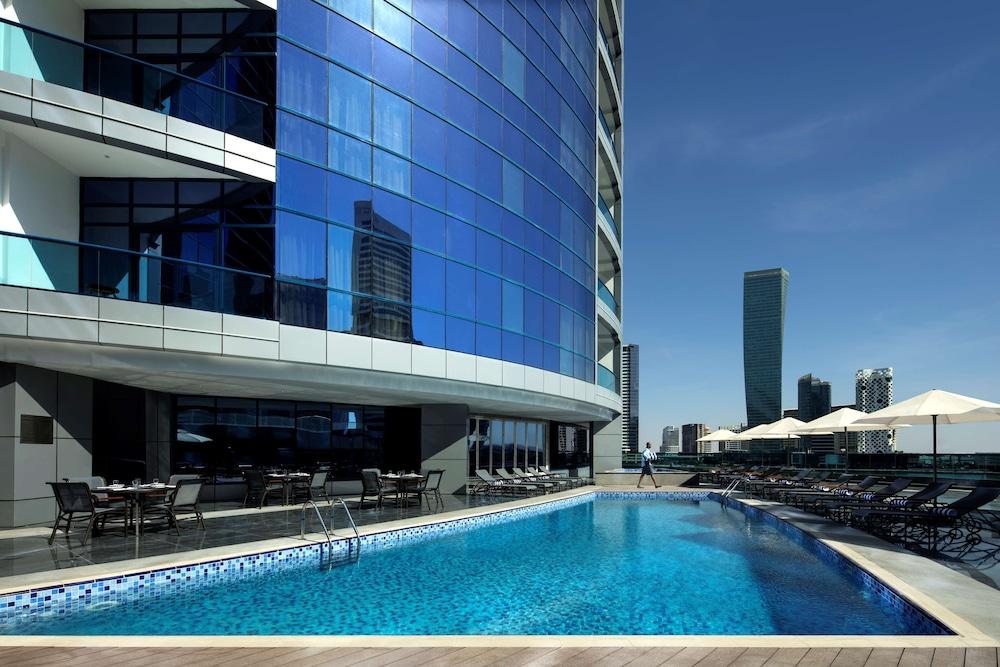 Radisson Blu Hotel Dubai Waterfront — 4