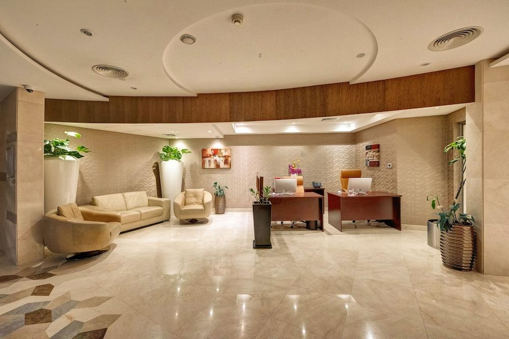 Copthorne Hotel Dubai — 7