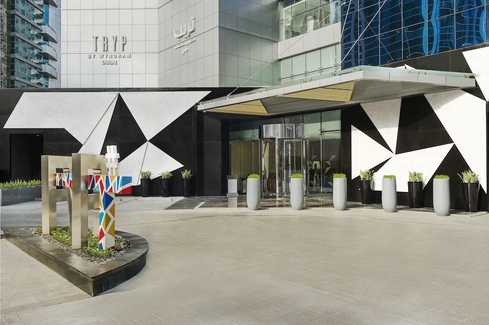 TRYP by Wyndham Dubai — 9