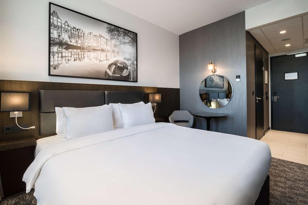 Radisson Hotel & Suites Amsterdam South — 1
