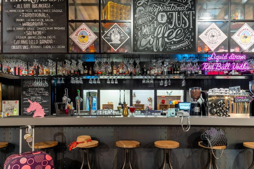 Moxy Amsterdam Houthavens — 7