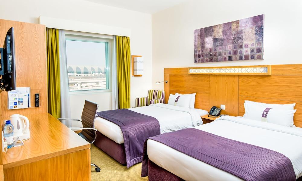 Holiday Inn Express Dubai Airport, an IHG Hotel — 10