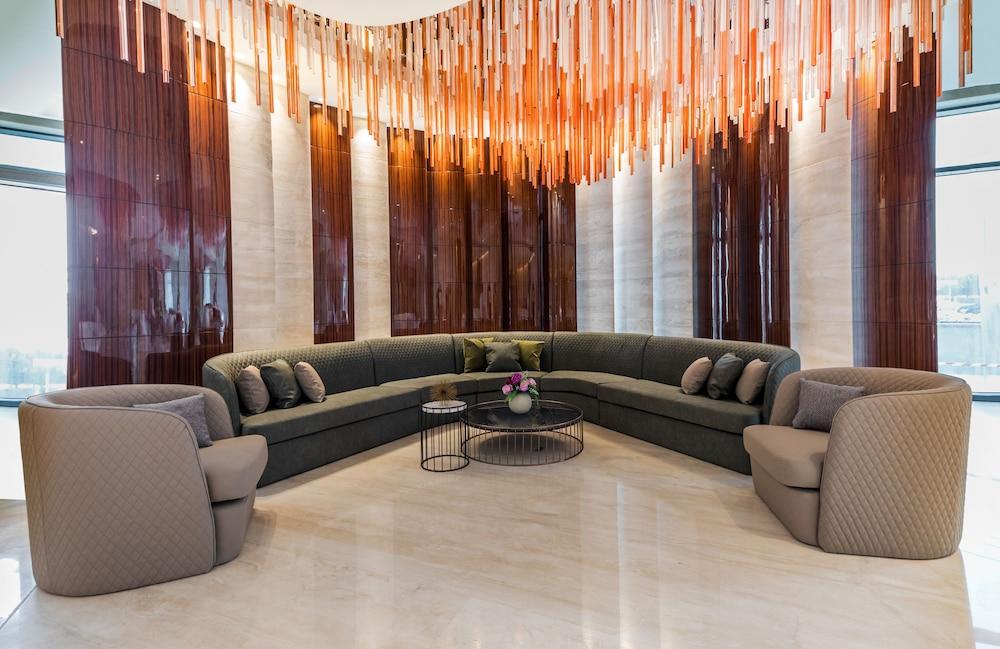 Millennium Place Barsha Heights Hotel Apartments — 2