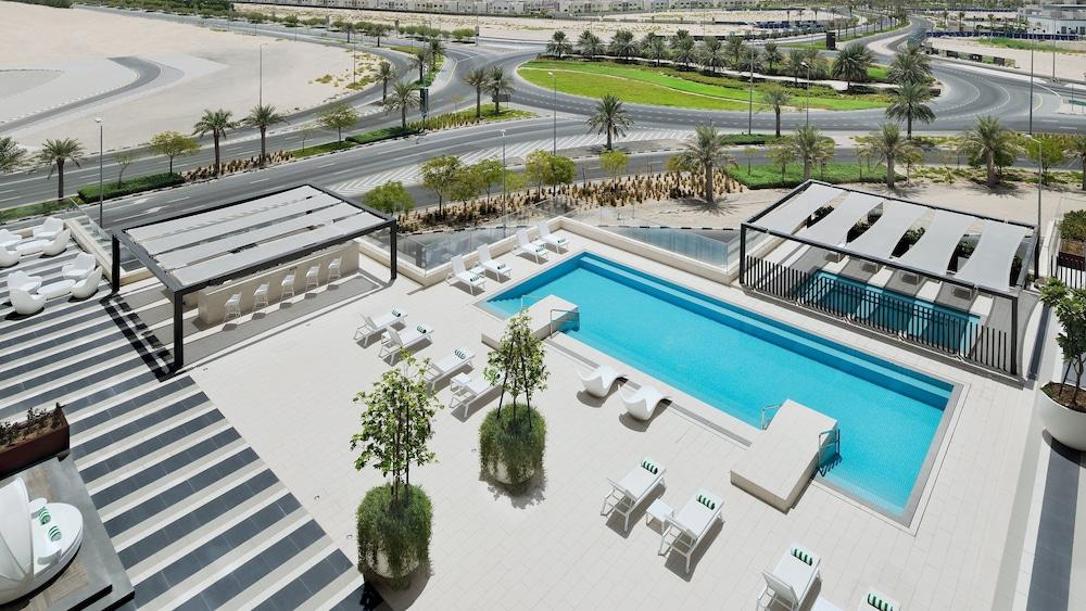 Holiday Inn Dubai Al-Maktoum Airport, an IHG Hotel — 3