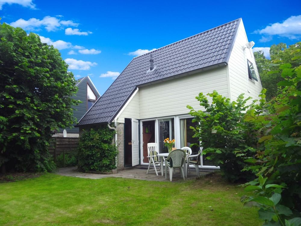 5 Pers - Holiday Home Fee With Fenced Garden and Sauna — 1