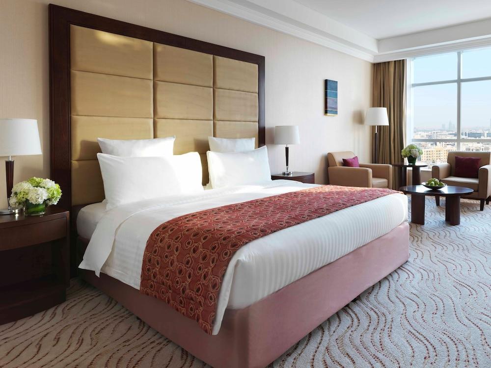 Park Regis Kris Kin Hotel Dubai — 1