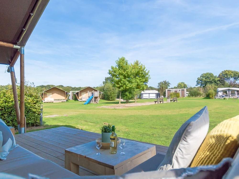 Comfortably Furnished Tent Lodge with Stove near Veluwe — 1