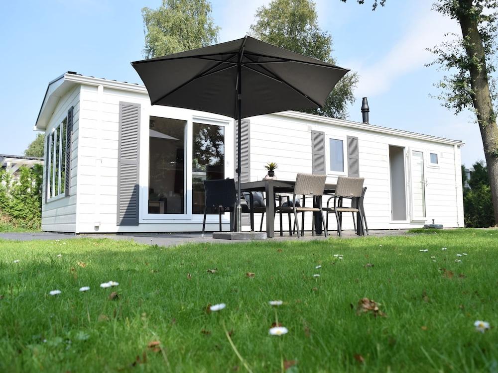 Chalet With Terrace Near the Veluwe — 1