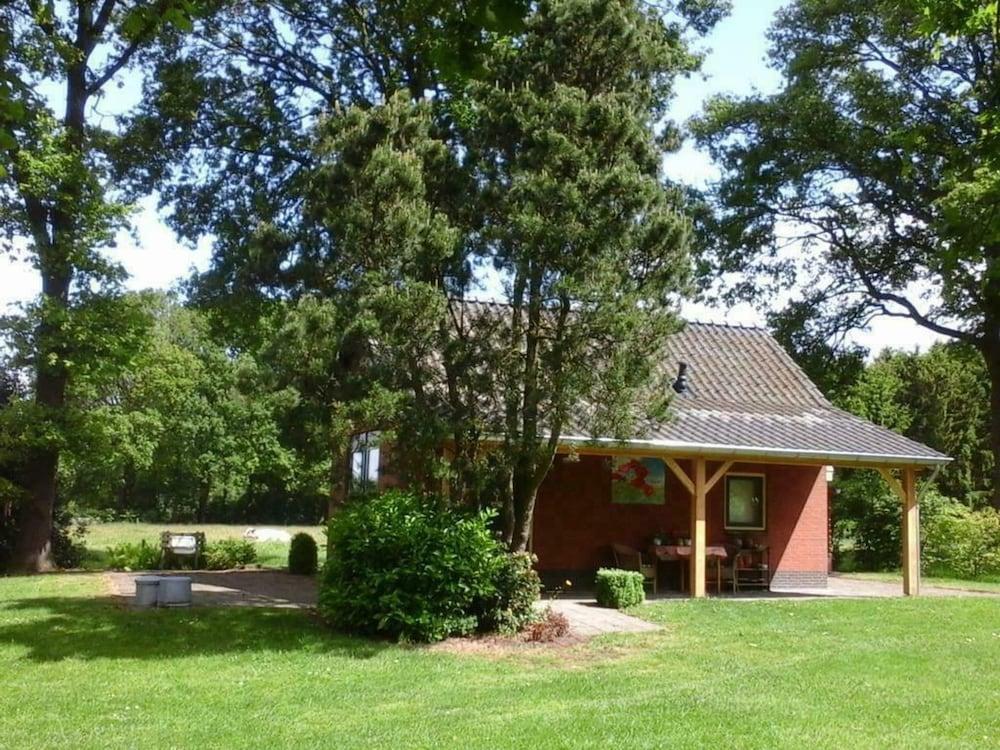 Holiday Cottage in Schijf With a Fenced Garden — 1