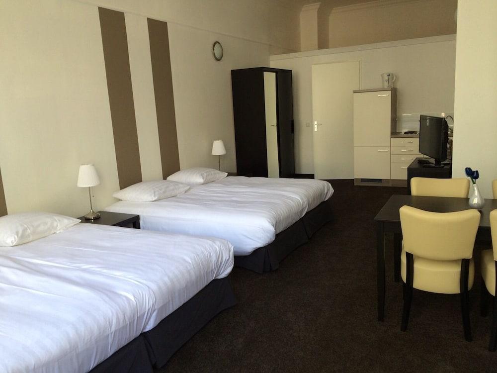 Hotel Royal Bridges